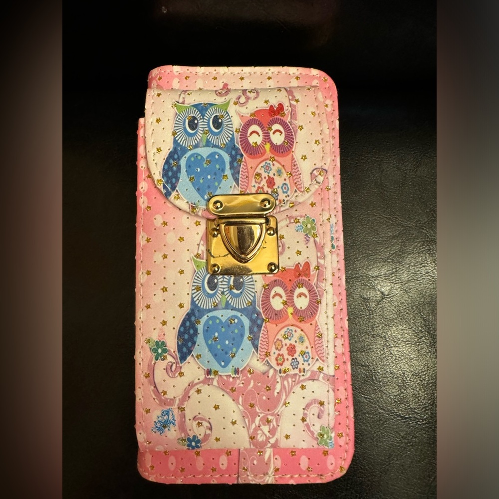 NEW Wallet/Cell Phone Wristlet White & Pink with Multi-colored OWL!🦉